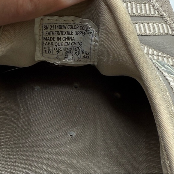 Skechers Men's Taupe Sneakers - Picture 4 of 4